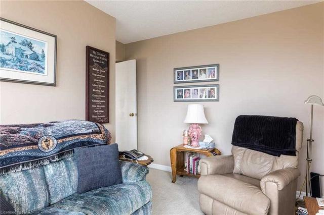 809 - 7 Gale Cres, Condo with 2 bedrooms, 2 bathrooms and 1 parking in St. Catharines ON | Image 9
