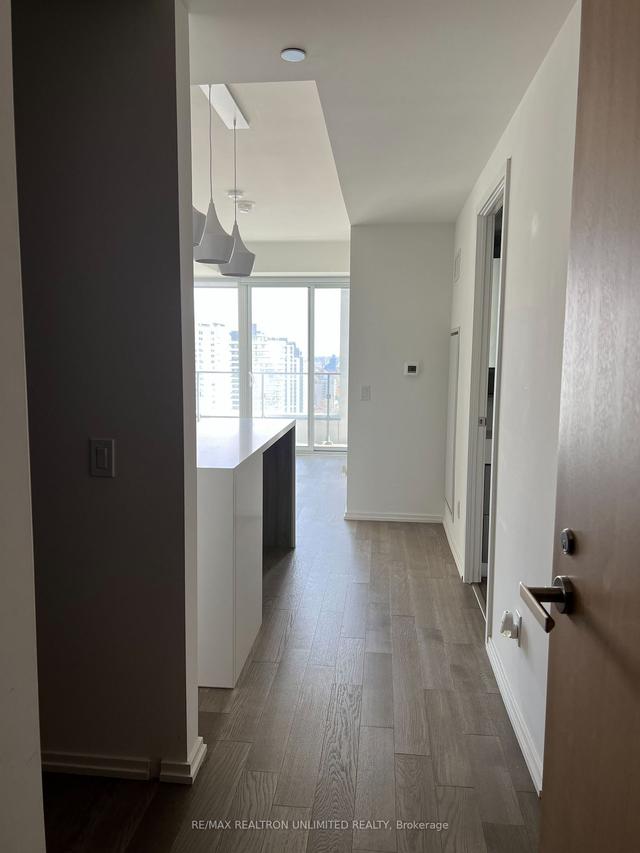 2505 - 5 Soudan Ave, Condo with 1 bedrooms, 1 bathrooms and 1 parking in Toronto ON | Image 19