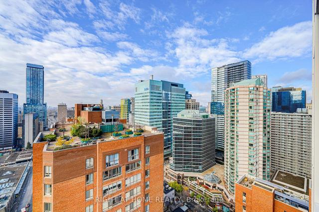 2410 - 20 Edward St, Condo with 3 bedrooms, 2 bathrooms and 1 parking in Toronto ON | Image 23