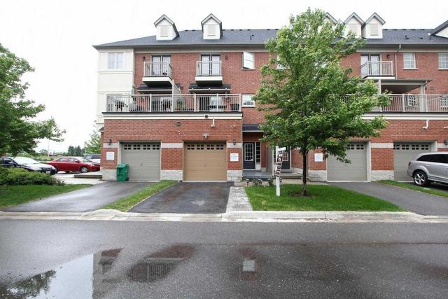 02 - 2530 Countryside Dr, Townhouse with 3 bedrooms, 4 bathrooms and 1 parking in Brampton ON | Image 1