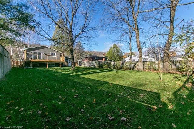 265 5th Avenue A W, House detached with 3 bedrooms, 2 bathrooms and 4 parking in Owen Sound ON | Image 36