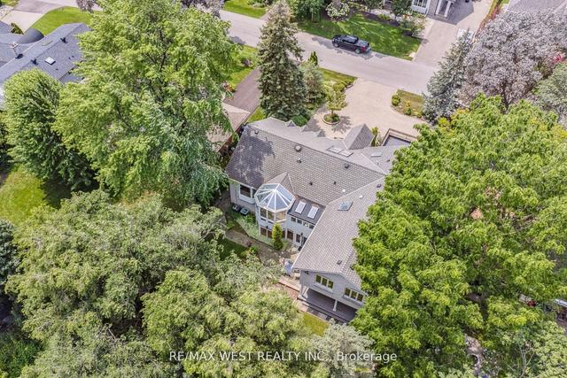 7 Palace Arch Dr, House detached with 6 bedrooms, 6 bathrooms and 10 parking in Toronto ON | Image 21