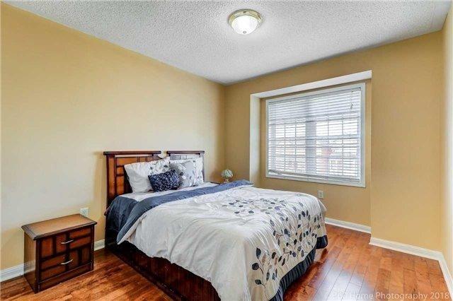 102 Dwyer Dr, House semidetached with 3 bedrooms, 3 bathrooms and 2 parking in Brampton ON | Image 15