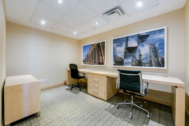 lph4901 - 55 Bremner Blvd, Condo with 3 bedrooms, 2 bathrooms and 1 parking in Toronto ON | Image 19