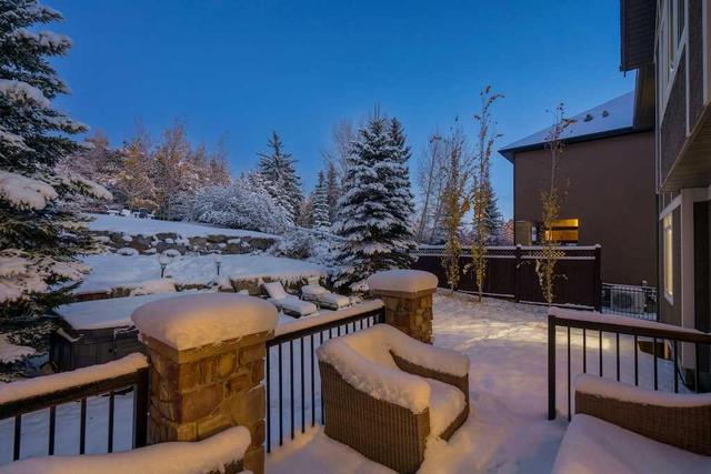 52 Spring Willow Terrace Sw, House detached with 4 bedrooms, 3 bathrooms and 3 parking in Calgary AB | Image 43