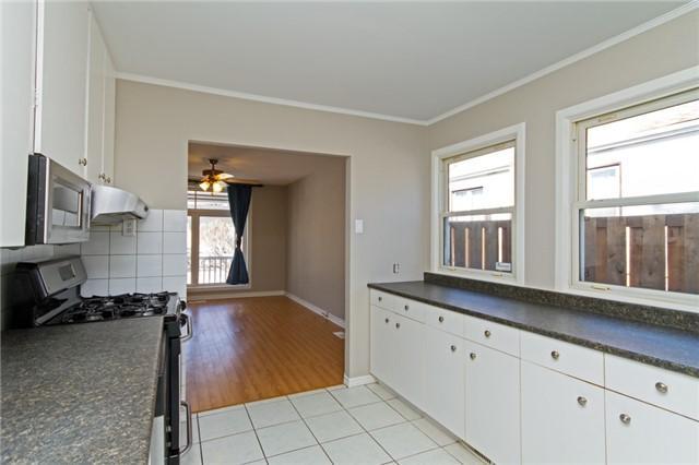 79 East 34th St, House detached with 3 bedrooms, 2 bathrooms and 3 parking in Hamilton ON | Image 10
