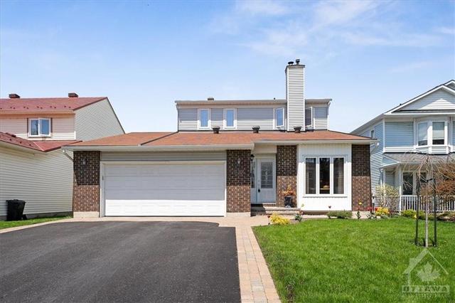 1497 Bourcier Drive, House detached with 4 bedrooms, 4 bathrooms and 6 parking in Ottawa ON | Image 1
