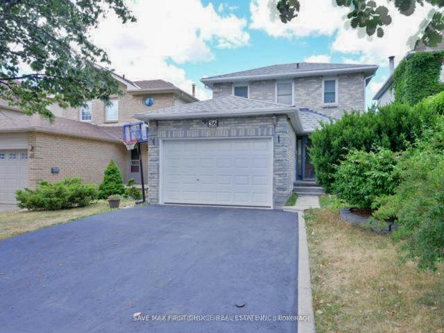 36 Roehampton Cres, House detached with 3 bedrooms, 3 bathrooms and 6 parking in Brampton ON | Image 1