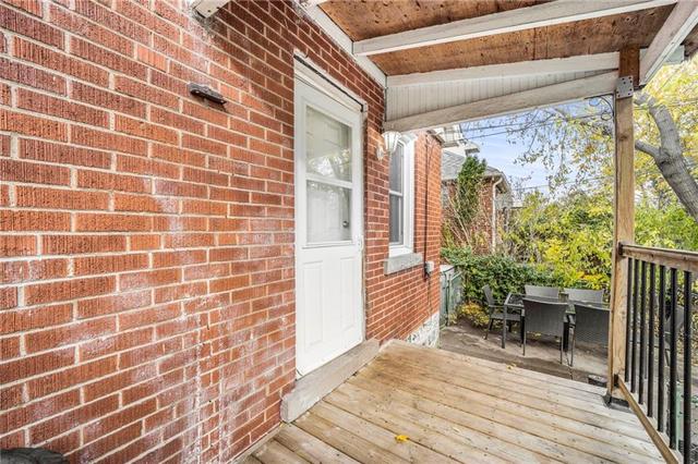 77 Weir Street S, House detached with 3 bedrooms, 1 bathrooms and 3 parking in Hamilton ON | Image 36