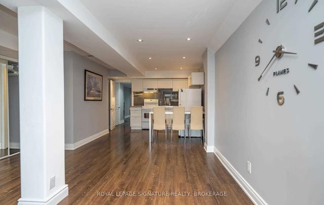 115 Walter Sinclair Crt, House attached with 1 bedrooms, 1 bathrooms and 1 parking in Richmond Hill ON | Image 2