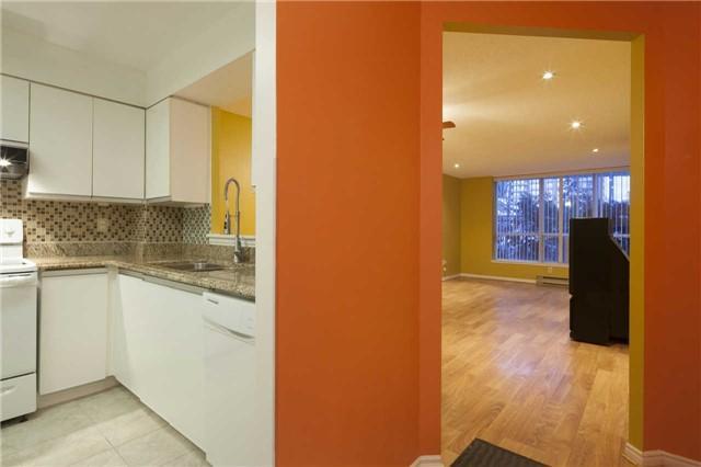 103 - 430 Mclevin Ave, Condo with 2 bedrooms, 2 bathrooms and 1 parking in Toronto ON | Image 10