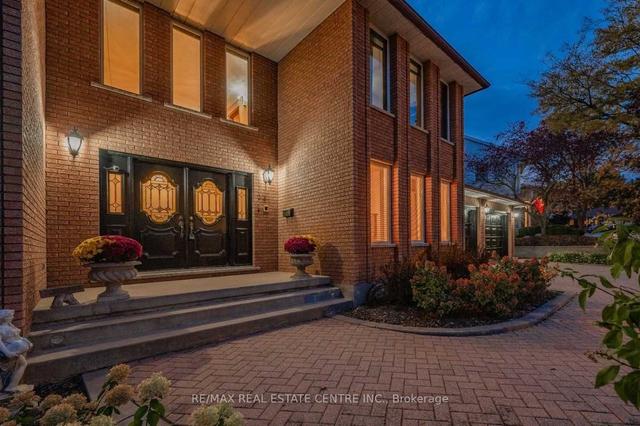 28 Walnut Dr, House detached with 4 bedrooms, 3 bathrooms and 4 parking in Guelph ON | Image 17