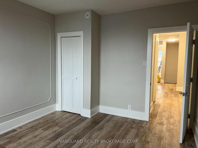1623a Eglinton Ave W, House attached with 2 bedrooms, 1 bathrooms and 0 parking in Toronto ON | Image 2