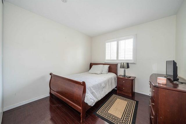 1531 Village St, House semidetached with 3 bedrooms, 3 bathrooms and 3 parking in Pickering ON | Image 10