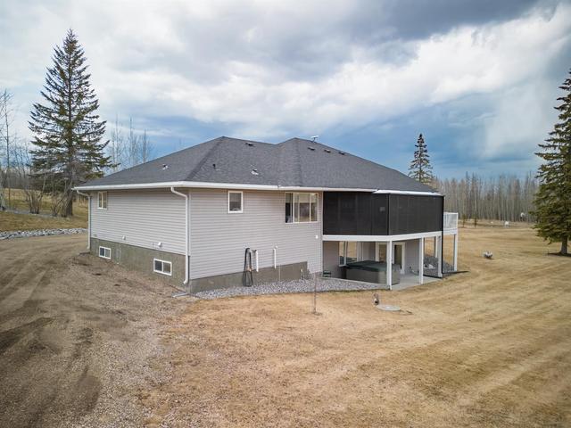 25 - 113033 Township Road 592, House detached with 6 bedrooms, 4 bathrooms and 6 parking in Woodlands County AB | Image 42