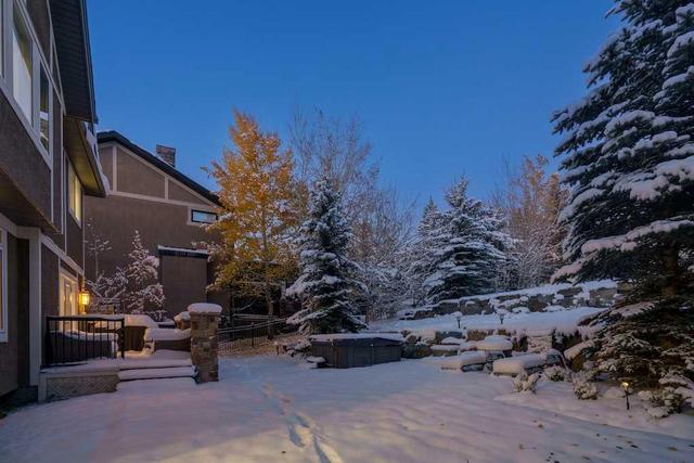52 Spring Willow Terrace Sw, House detached with 4 bedrooms, 3 bathrooms and 3 parking in Calgary AB | Image 44
