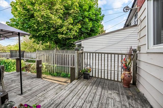287 Sixth St, House attached with 3 bedrooms, 2 bathrooms and 1 parking in Toronto ON | Image 27