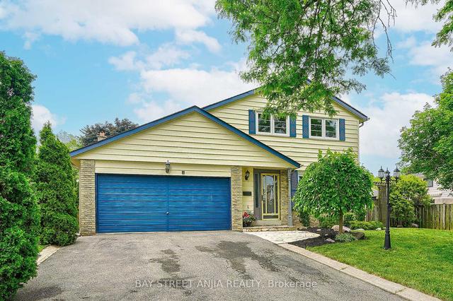 3 Sir Pellias Terr, House detached with 3 bedrooms, 4 bathrooms and 6 parking in Markham ON | Image 1