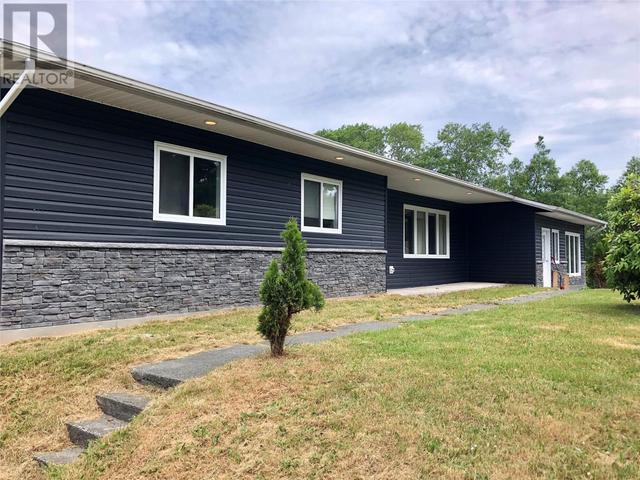 98 Shearstown Road, House other with 4 bedrooms, 2 bathrooms and null parking in Bay Roberts NL | Image 1