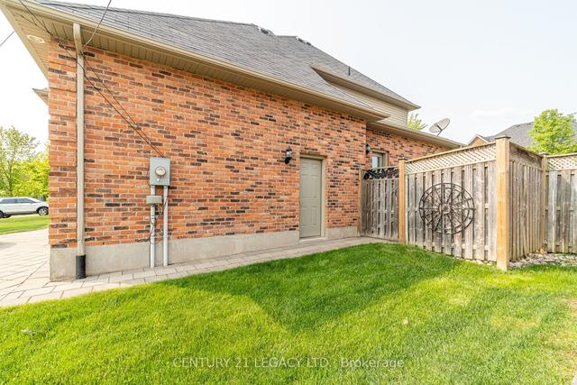 1485 Thornley St, House detached with 4 bedrooms, 3 bathrooms and 6 parking in London ON | Image 37