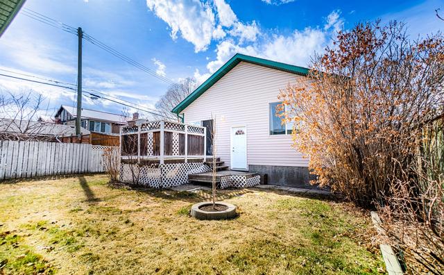 72 Poplar Crescent, House detached with 3 bedrooms, 2 bathrooms and 4 parking in Red Deer County AB | Image 24
