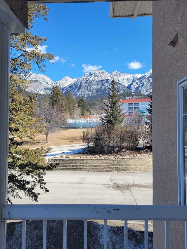 4012b - 5052 Riverview Rd, Condo with 1 bedrooms, 1 bathrooms and 2 parking in East Kootenay F BC | Image 18