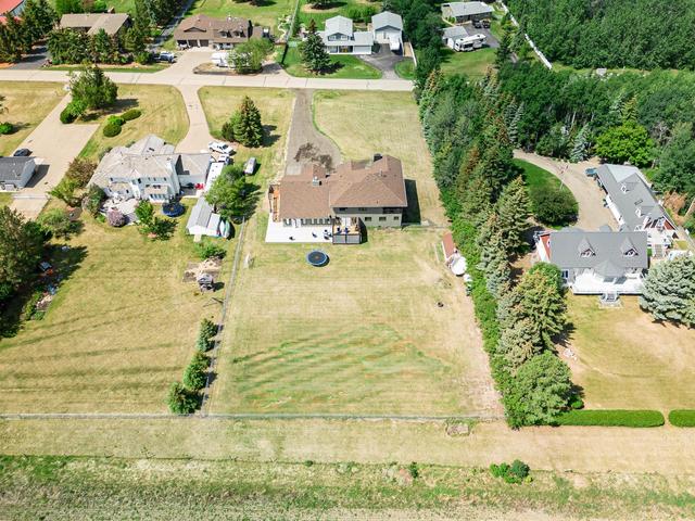 19 - 26534 Township Road 384, House detached with 5 bedrooms, 3 bathrooms and null parking in Red Deer County AB | Image 44
