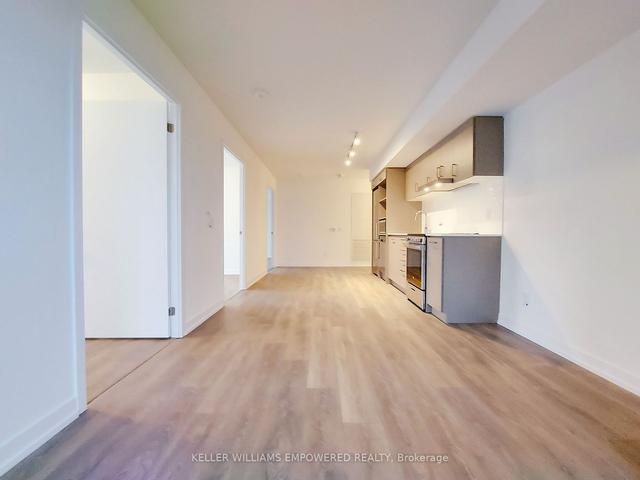 2107 - 219 Dundas St E, Condo with 3 bedrooms, 2 bathrooms and 0 parking in Toronto ON | Image 12