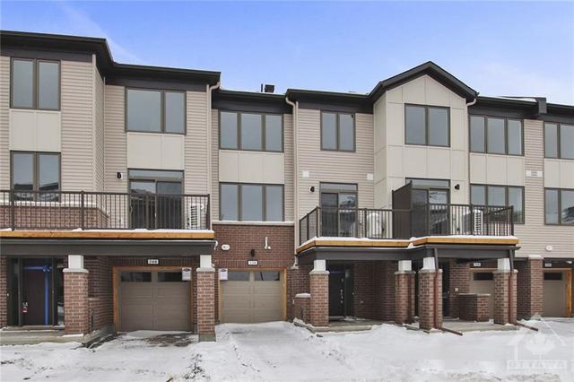 738 Chromite Private, Townhouse with 2 bedrooms, 2 bathrooms and 2 parking in Ottawa ON | Image 1