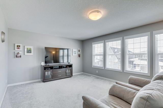28 Cranbrook Circle Se, House detached with 3 bedrooms, 2 bathrooms and 4 parking in Calgary AB | Image 16