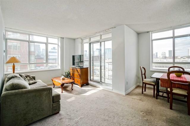 809 - 80 Mill St, Condo with 3 bedrooms, 2 bathrooms and 1 parking in Toronto ON | Image 9