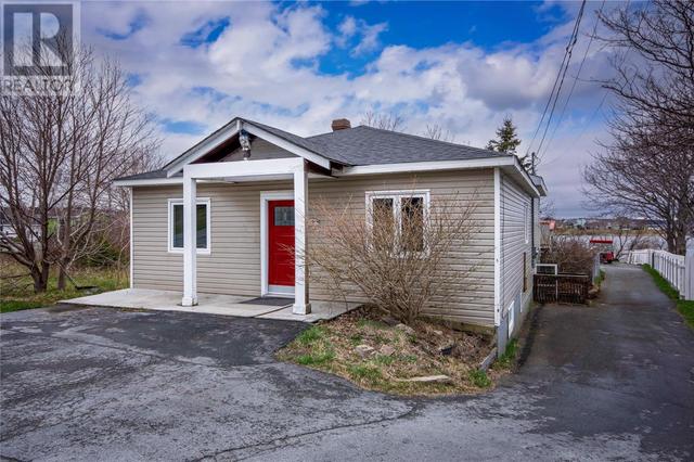 2530 Topsail Road, House detached with 4 bedrooms, 2 bathrooms and null parking in Conception Bay South NL | Image 1