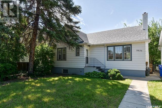 2635 19th Avenue, House detached with 3 bedrooms, 1 bathrooms and null parking in Regina SK | Image 2