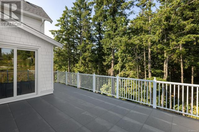 2006 Pinehurst Terr, House detached with 4 bedrooms, 5 bathrooms and 4 parking in Langford BC | Image 41