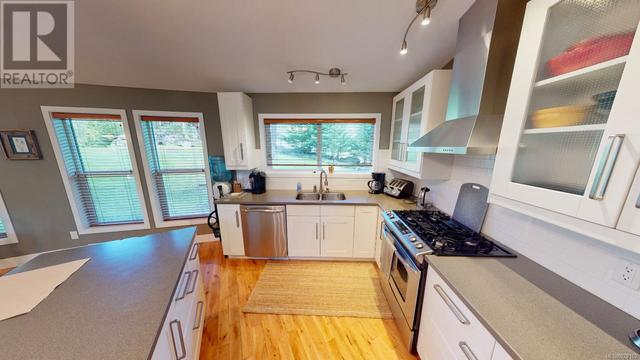 3033 North Rd, House detached with 2 bedrooms, 2 bathrooms and 6 parking in Nanaimo B BC | Image 7