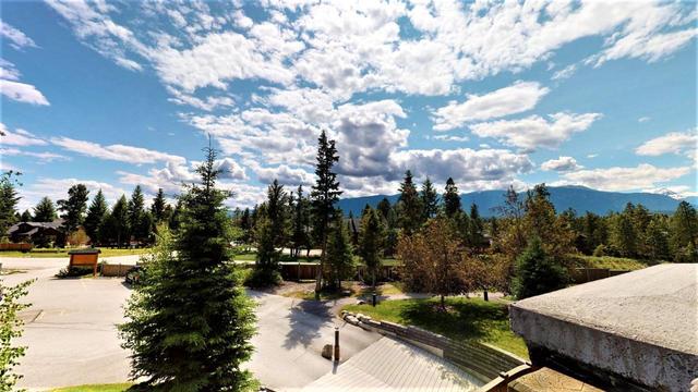 205 - 880 Lakeview Drive, Condo with 3 bedrooms, 3 bathrooms and 2 parking in East Kootenay F BC | Image 36
