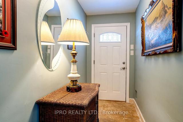 1531 Queen St E, House semidetached with 3 bedrooms, 4 bathrooms and 0 parking in Toronto ON | Image 34