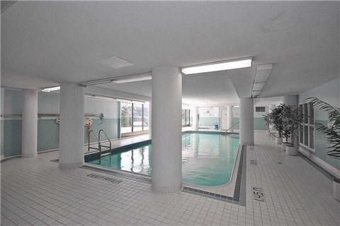809 - 350 Webb Dr, Condo with 2 bedrooms, 2 bathrooms and 2 parking in Mississauga ON | Image 13