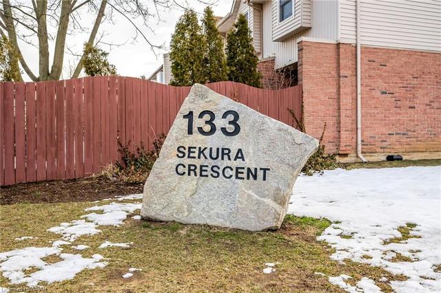 25 - 133 Sekura Crescent, House attached with 3 bedrooms, 1 bathrooms and null parking in Cambridge ON | Image 14