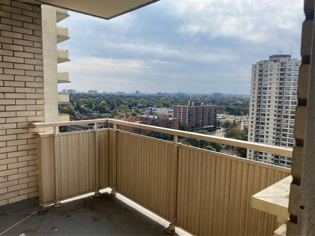 1705 - 340 Dixon Rd, Condo with 2 bedrooms, 1 bathrooms and 1 parking in Toronto ON | Image 19
