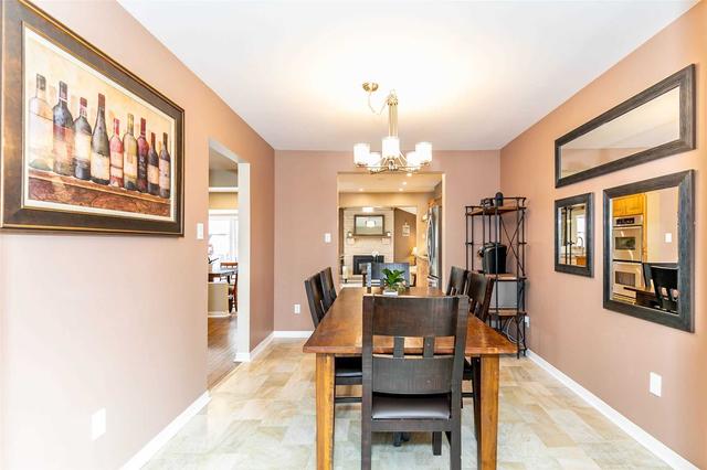 31 Patrician Crt, House detached with 3 bedrooms, 3 bathrooms and 6 parking in Bradford West Gwillimbury ON | Image 39