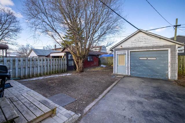 658 Steele St, House detached with 2 bedrooms, 1 bathrooms and 5 parking in Port Colborne ON | Image 7