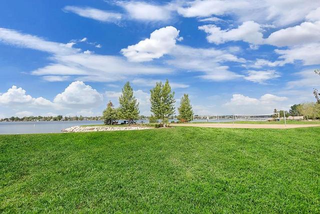 111 East Lakeview Court, House detached with 4 bedrooms, 2 bathrooms and 4 parking in Chestermere AB | Image 43