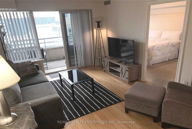 1435 - 250 Wellington St W, Condo with 2 bedrooms, 1 bathrooms and 1 parking in Toronto ON | Image 24