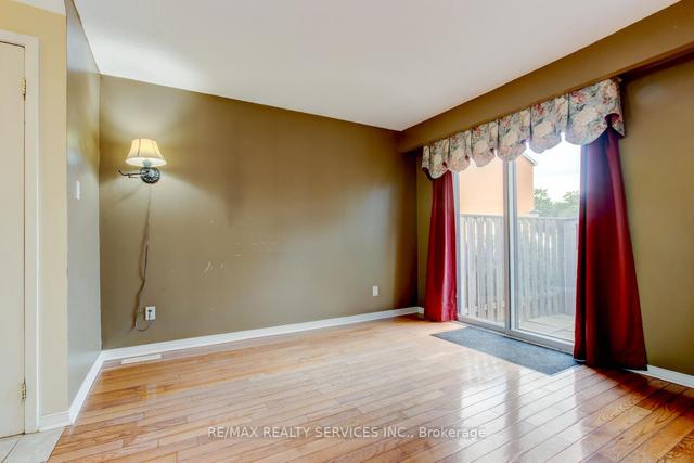 45 - 146 Moregate Cres, Townhouse with 3 bedrooms, 2 bathrooms and 2 parking in Brampton ON | Image 35