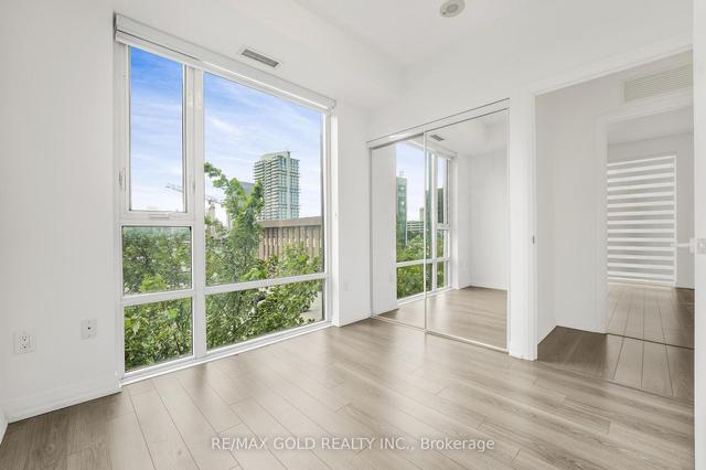 0312 - 55 Ann O'reilly Rd, Condo with 2 bedrooms, 2 bathrooms and 1 parking in Toronto ON | Image 16