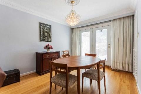 8 Maxwell St, House detached with 3 bedrooms, 3 bathrooms and 4 parking in Toronto ON | Image 5