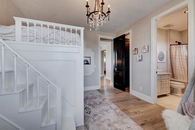 58 West Grove Rise Sw, House detached with 5 bedrooms, 4 bathrooms and 6 parking in Calgary AB | Image 28
