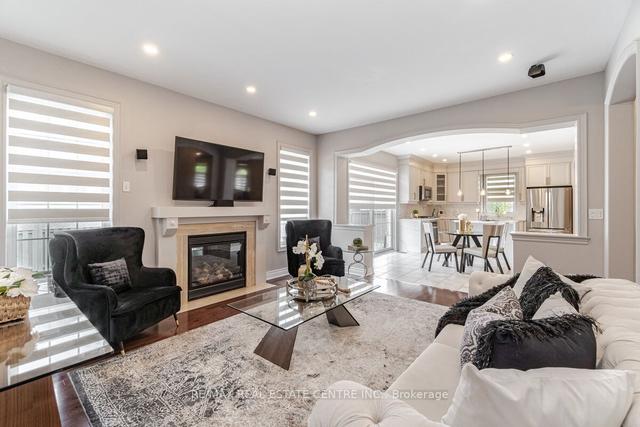14 Honeycreek Crt, House detached with 5 bedrooms, 7 bathrooms and 7 parking in Brampton ON | Image 9