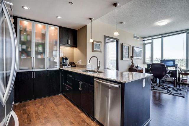 1004 - 888 4 Avenue Sw, Condo with 2 bedrooms, 2 bathrooms and 1 parking in Calgary AB | Image 13
